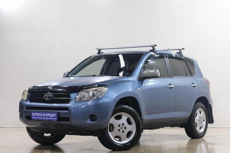 Toyota RAV4 3 из 6