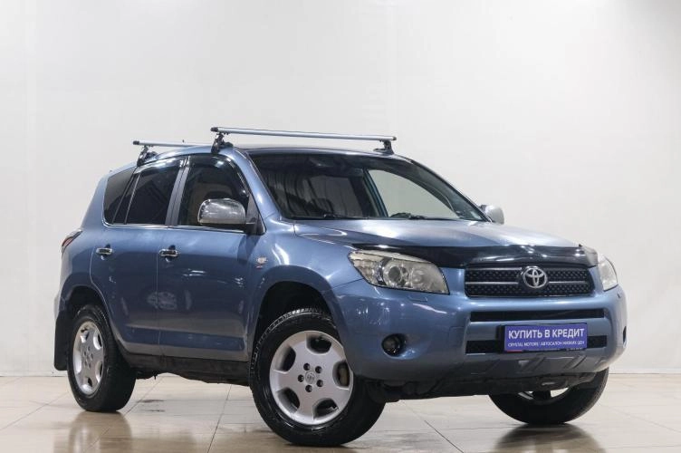 Toyota RAV4 1 из 6