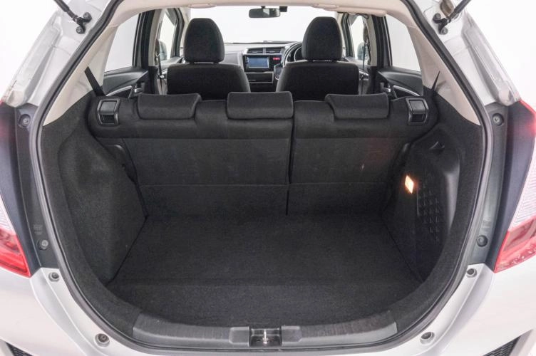 Honda Fit 21 из 21