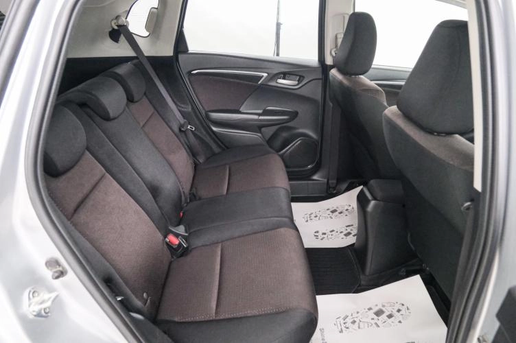 Honda Fit 20 из 21