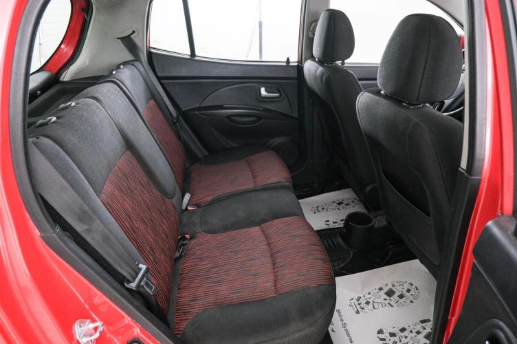 KIA Picanto 21 из 22