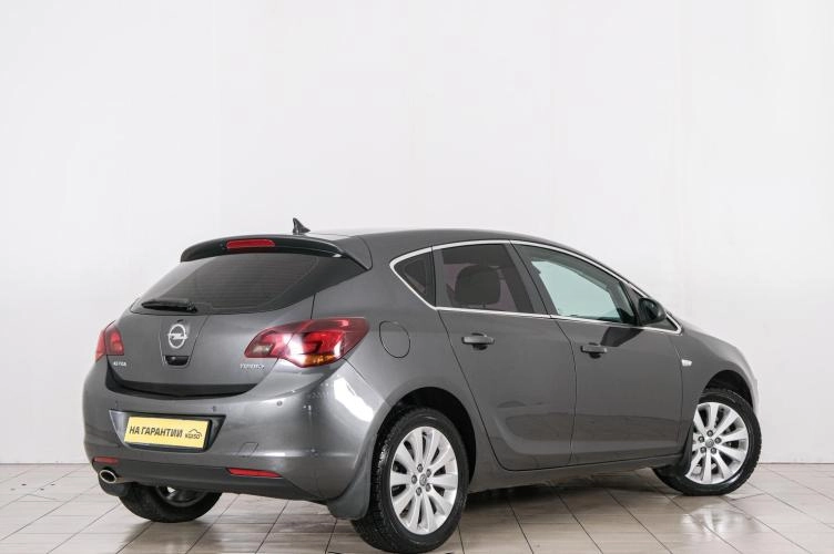 Opel Astra 6 из 6
