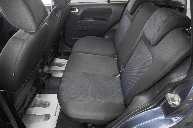 Ford Fusion 19 из 21