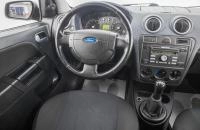 Ford Fusion 13 из 21