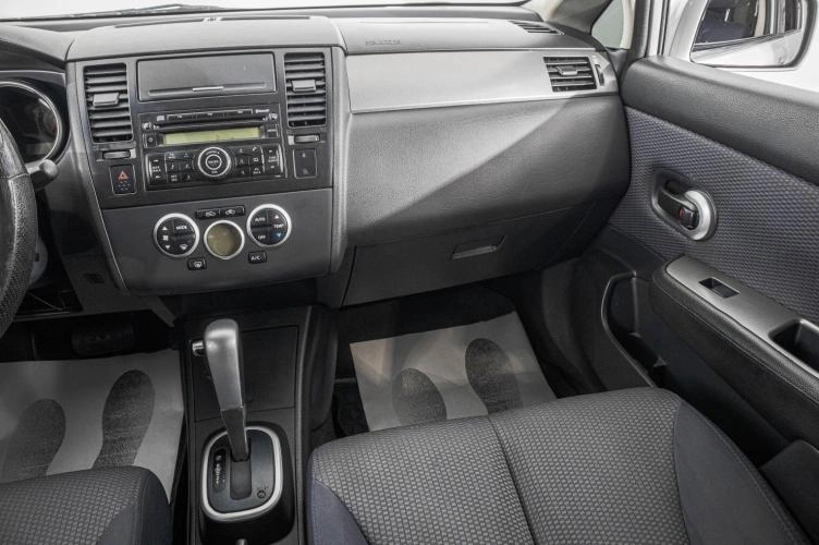 Nissan Tiida 19 из 24