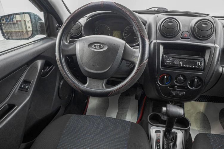 ВАЗ (LADA) Granta 11 из 19