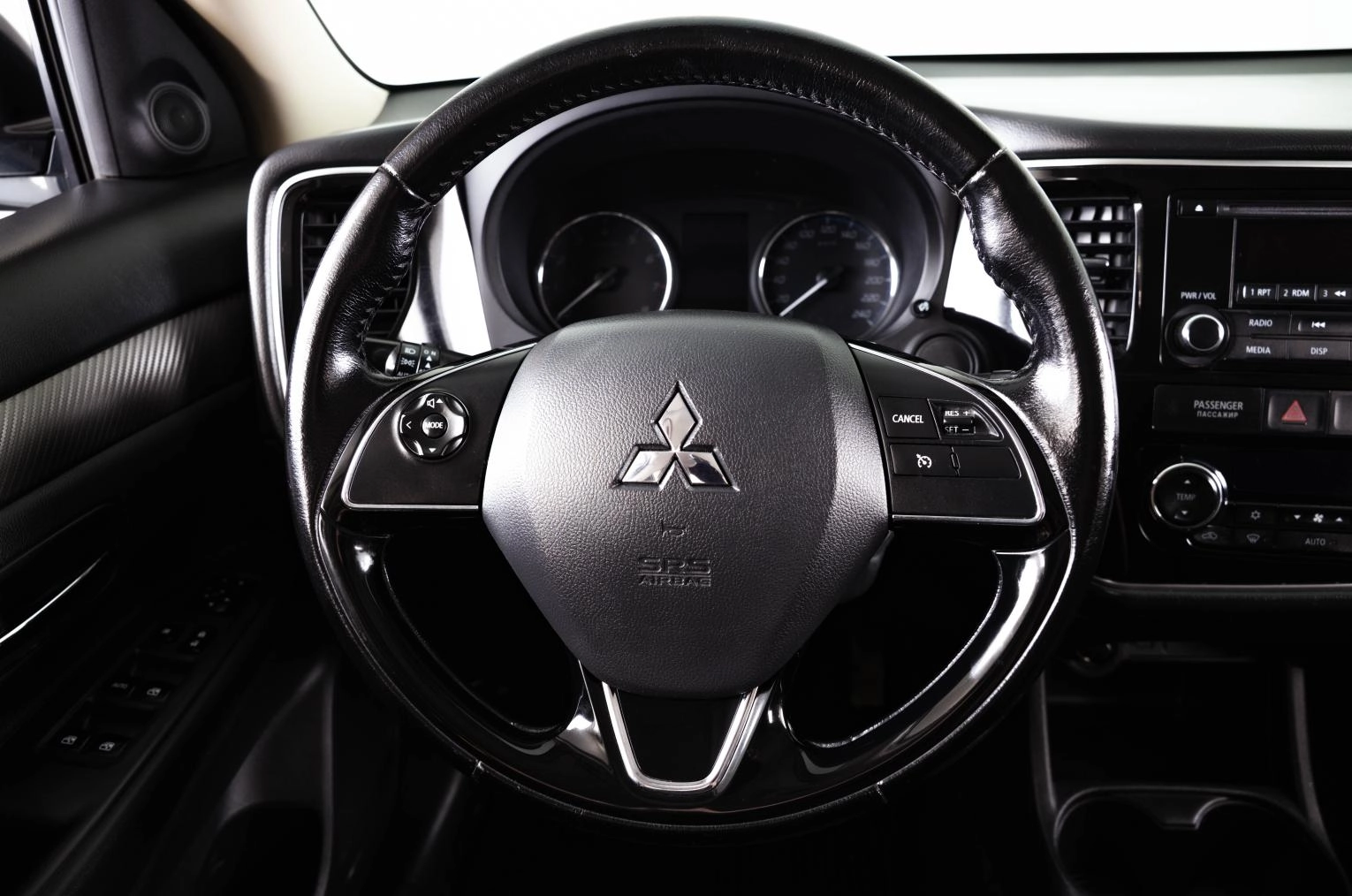 Mitsubishi Outlander 15 из 26