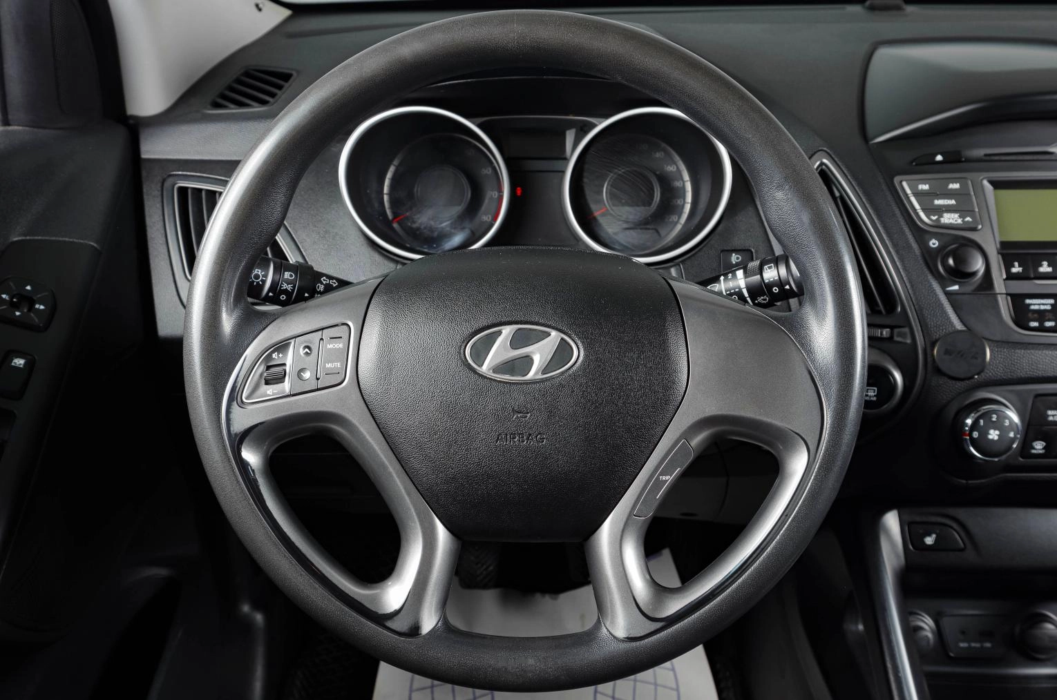 Hyundai ix35 13 из 18