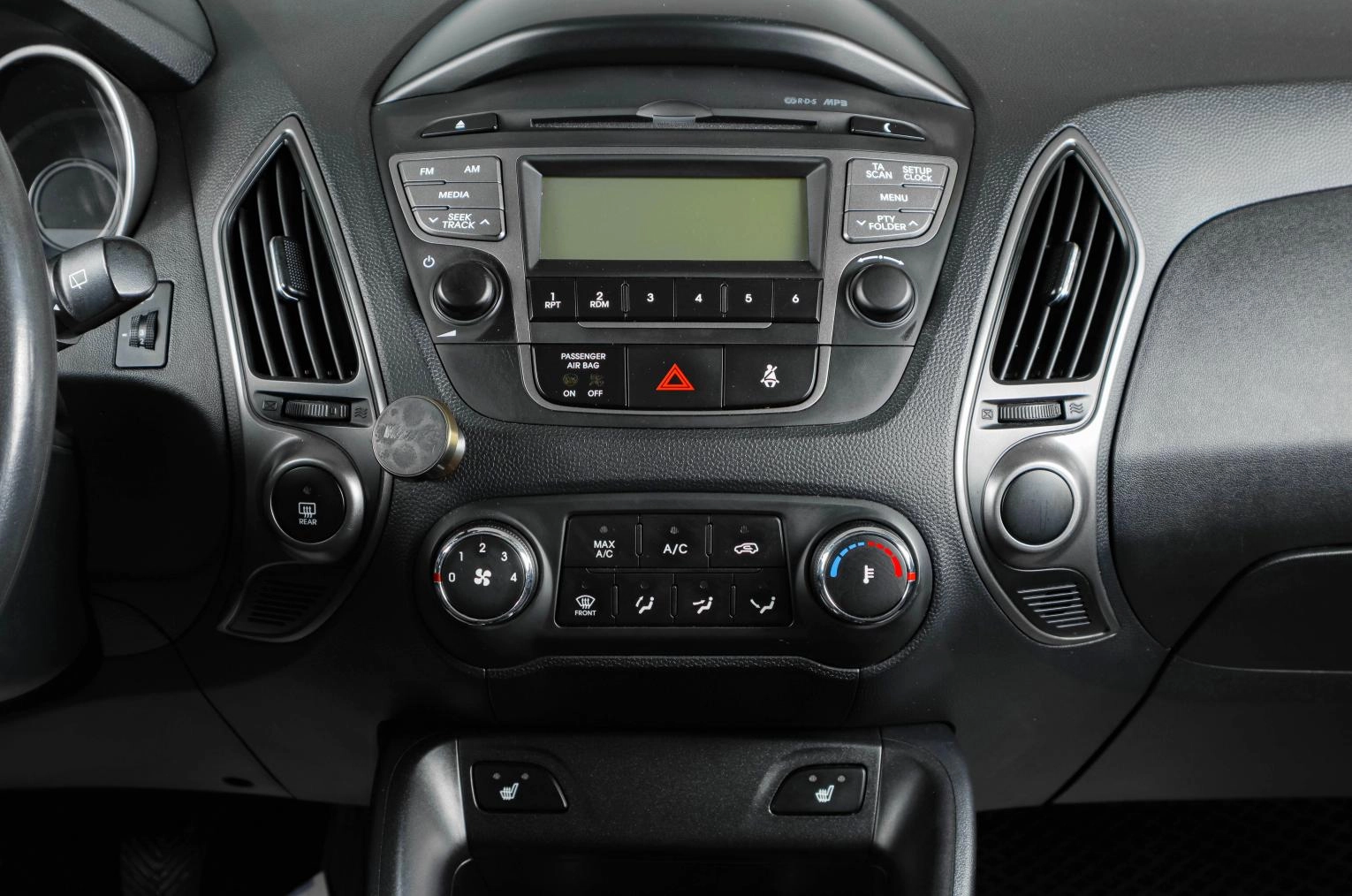 Hyundai ix35 15 из 18