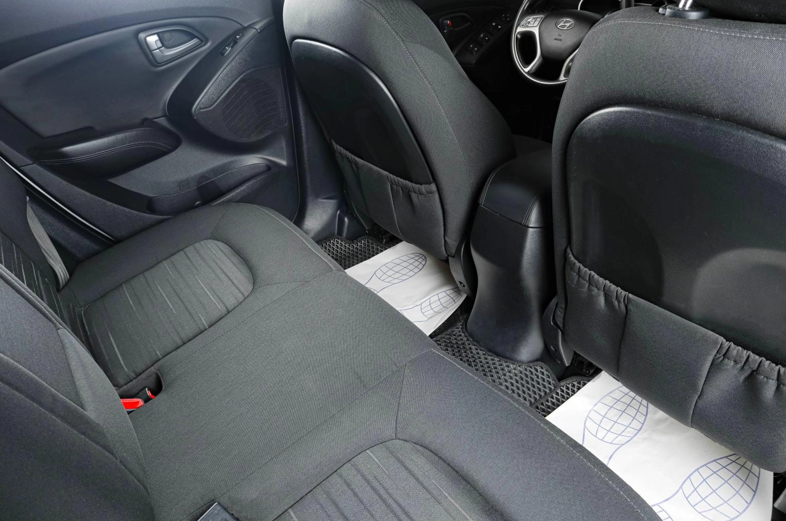 Hyundai ix35 9 из 18