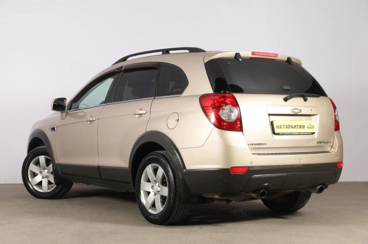 Chevrolet Captiva 4 из 6