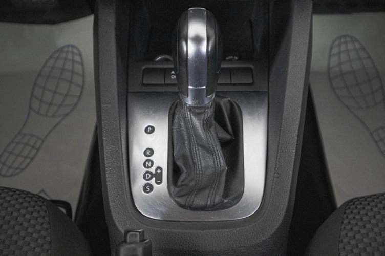 Volkswagen Jetta 17 из 20
