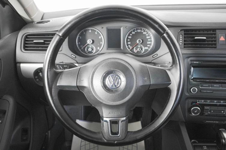 Volkswagen Jetta 15 из 20