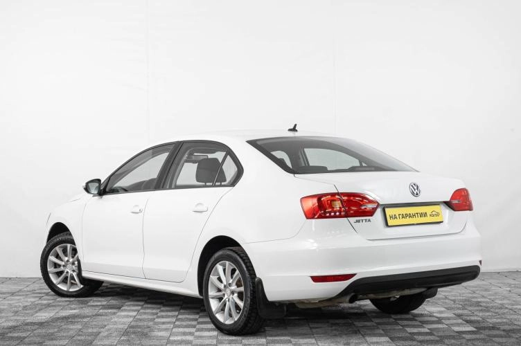 Volkswagen Jetta 4 из 6