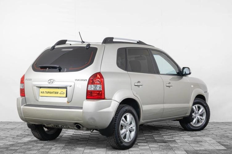 Hyundai Tucson 6 из 6