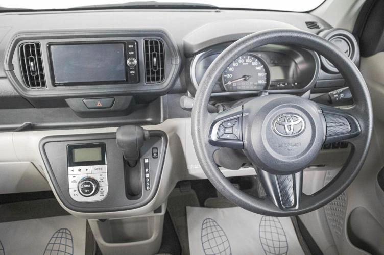 Toyota Passo 14 из 20