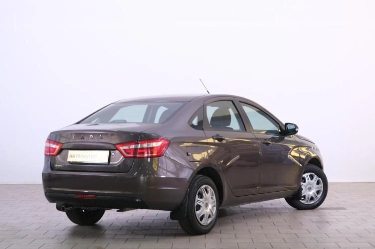 ВАЗ (LADA) Vesta 6 из 6