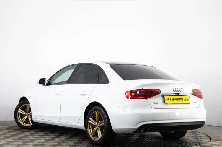 Audi A4 6 из 6