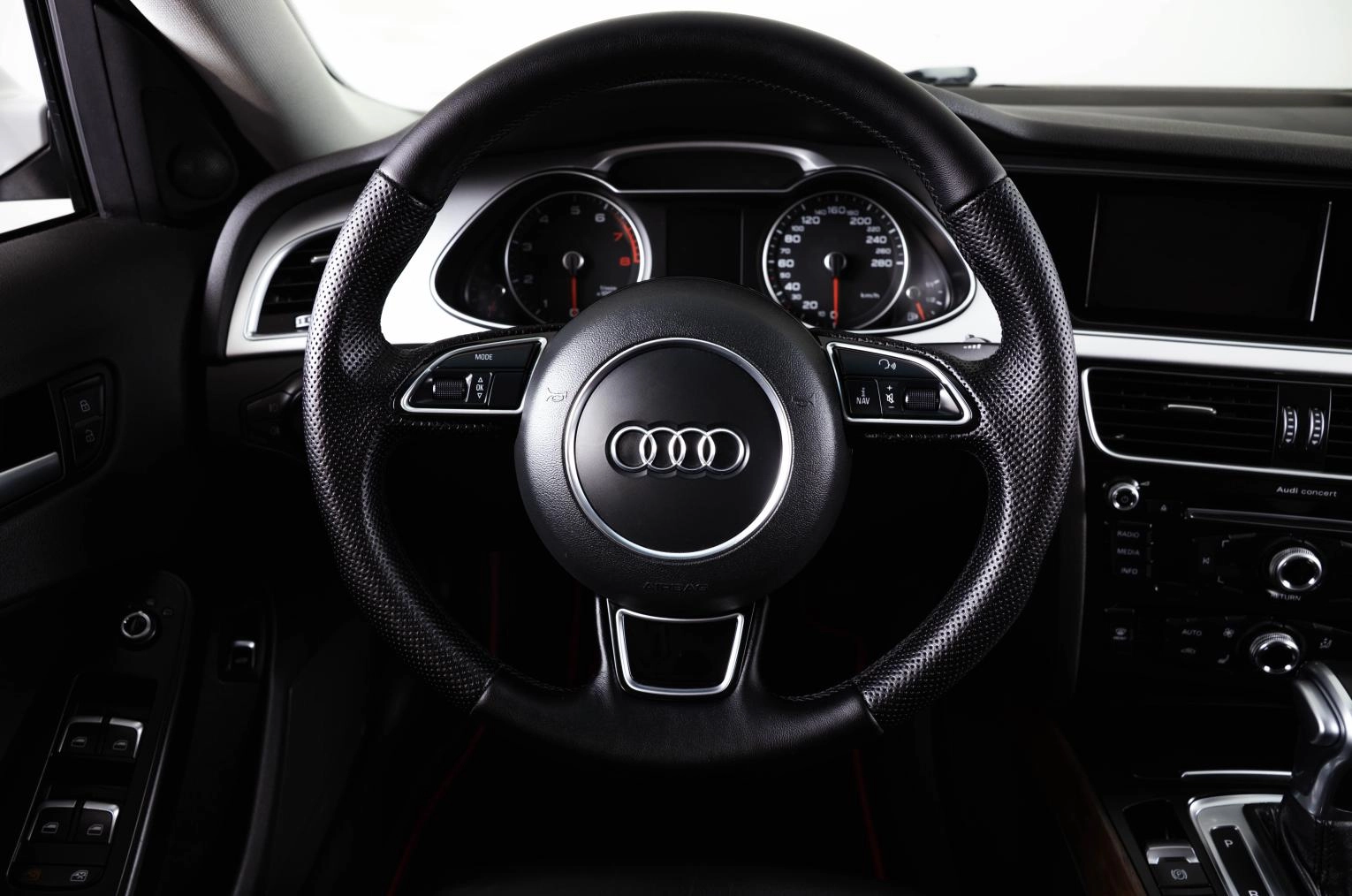 Audi A4 18 из 26
