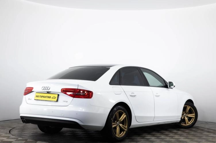 Audi A4 4 из 6