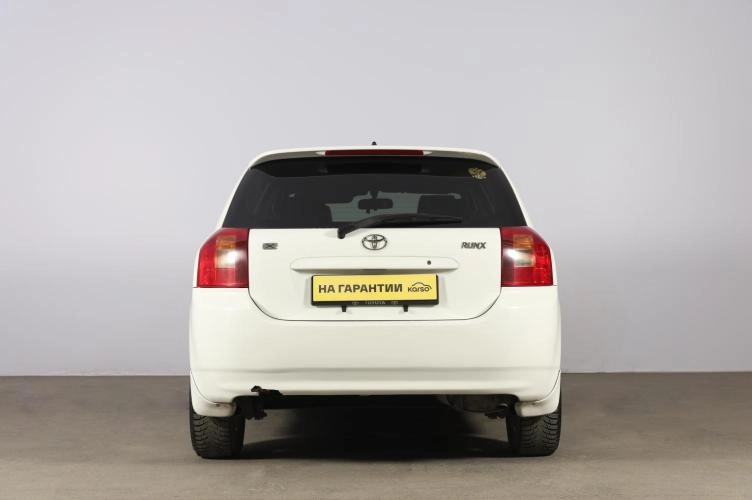 Toyota Corolla Runx 5 из 6