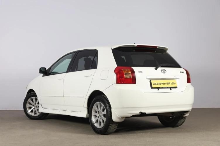 Toyota Corolla Runx 4 из 6