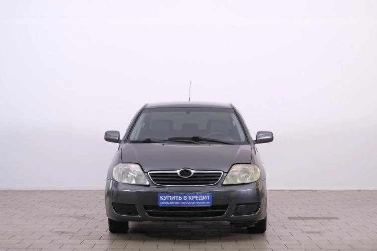 Toyota Corolla 2 из 6