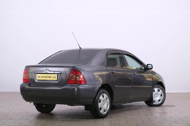 Toyota Corolla 6 из 6