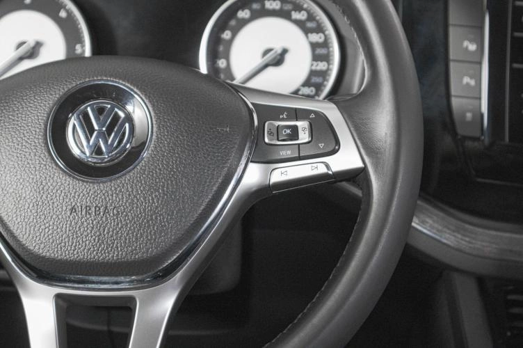 Volkswagen Touareg 17 из 23
