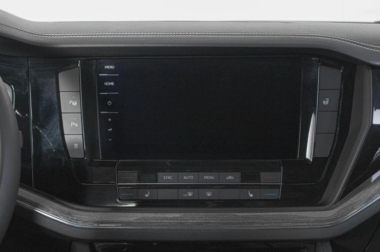 Volkswagen Touareg 18 из 23