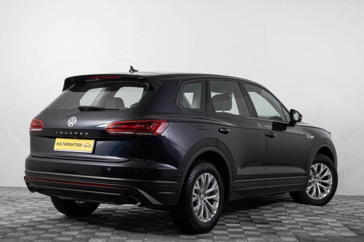 Volkswagen Touareg 6 из 6