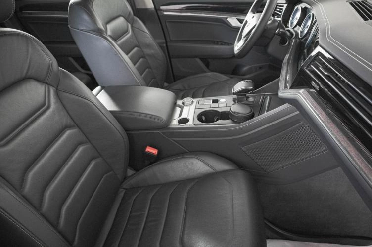 Volkswagen Touareg 11 из 23