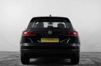 Volkswagen Touareg 5 из 23