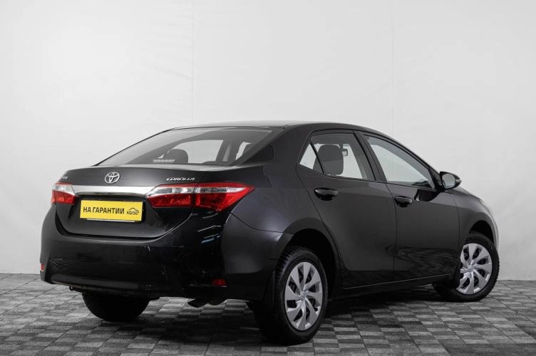 Toyota Corolla 6 из 6