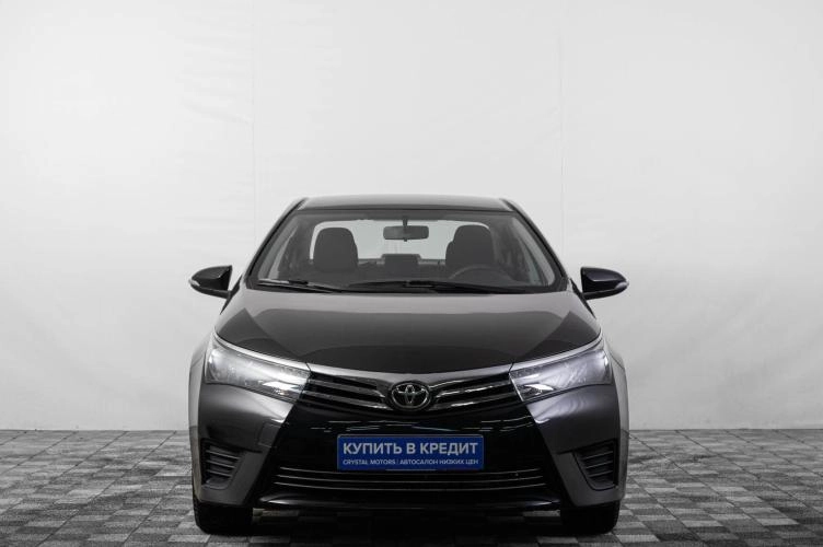 Toyota Corolla 2 из 6