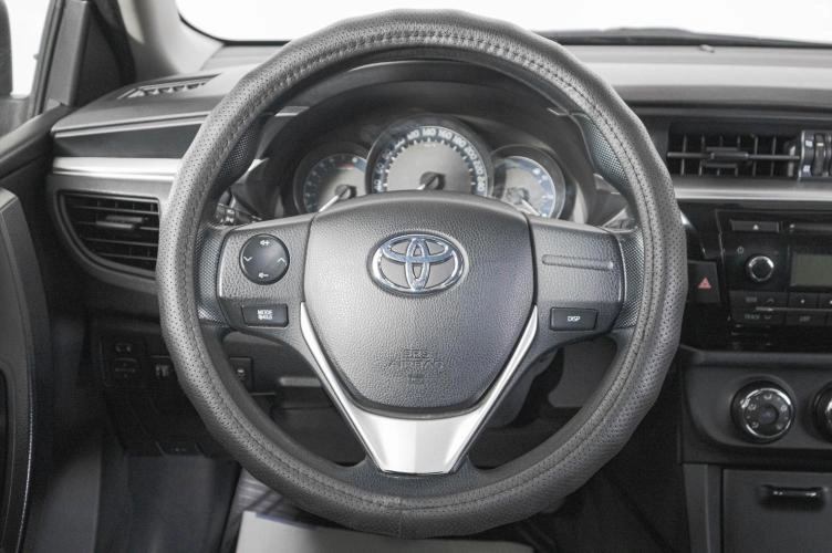 Toyota Corolla 15 из 20