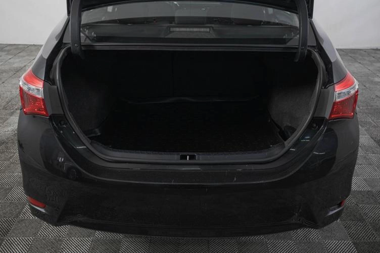 Toyota Corolla 7 из 20