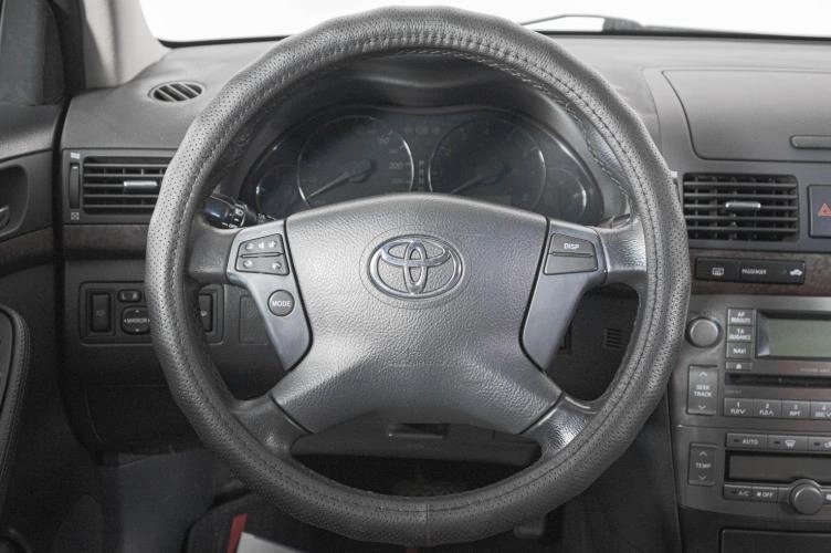 Toyota Avensis 15 из 20