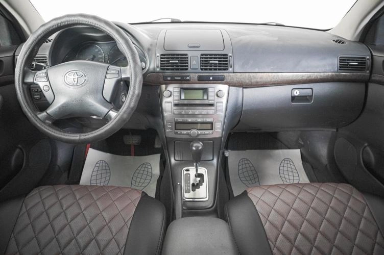 Toyota Avensis 13 из 20