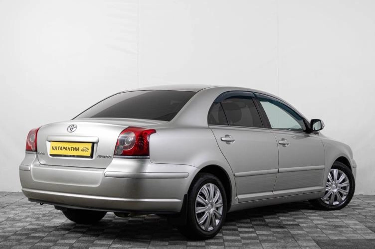 Toyota Avensis 6 из 6
