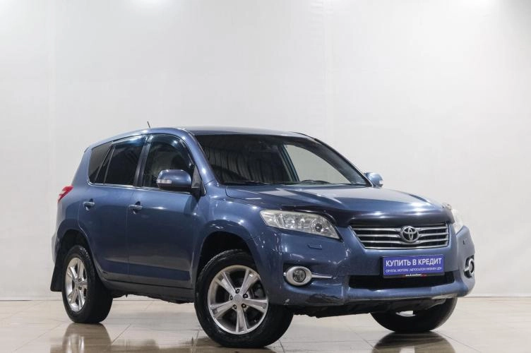 Toyota RAV4 1 из 6