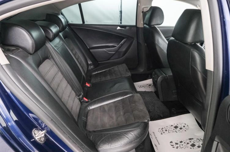Volkswagen Passat 22 из 23