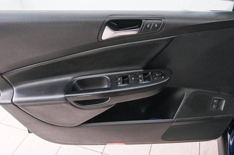 Volkswagen Passat 20 из 23