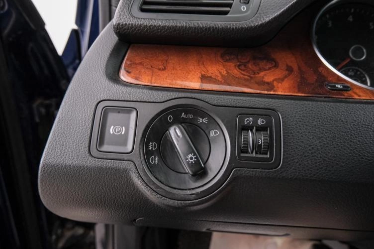 Volkswagen Passat 18 из 23