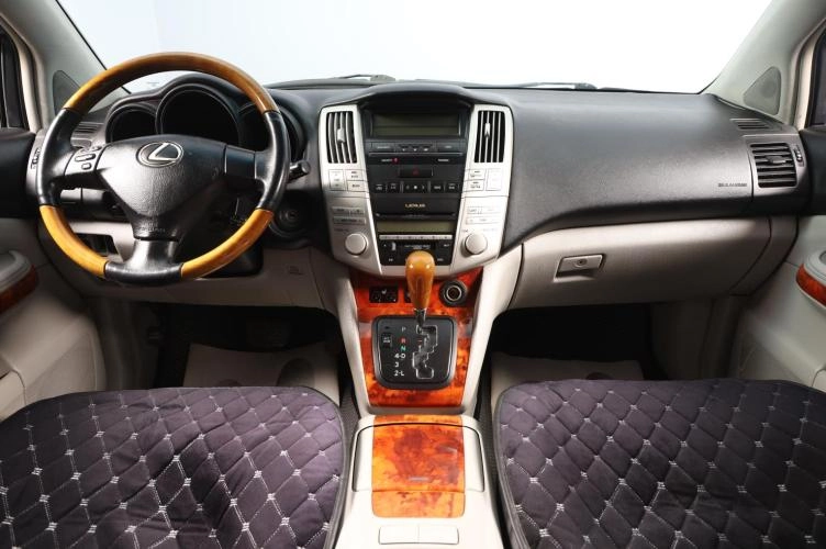 Lexus RX 8 из 18