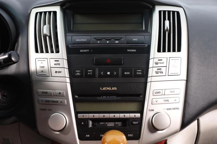 Lexus RX 10 из 18