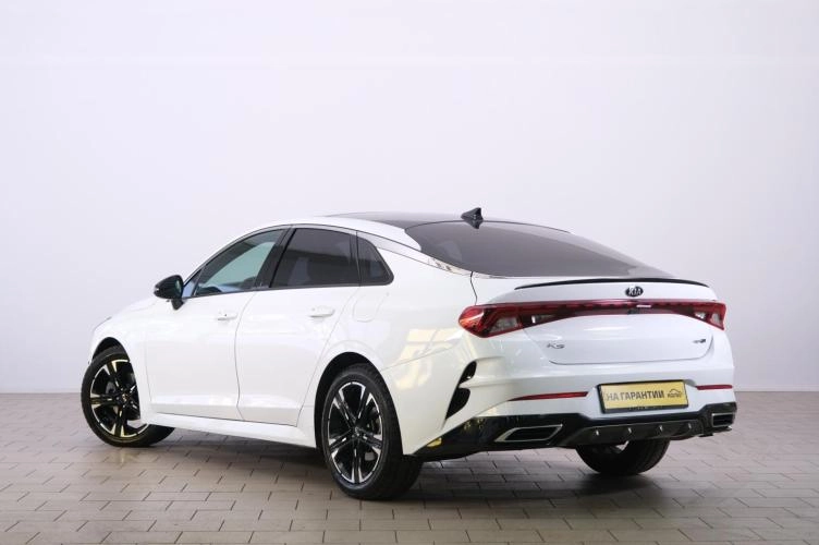 KIA K5 4 из 6