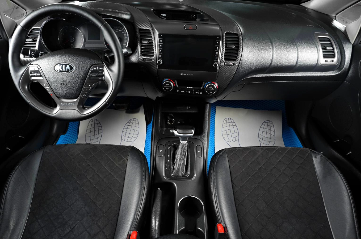 KIA Cerato 12 из 20