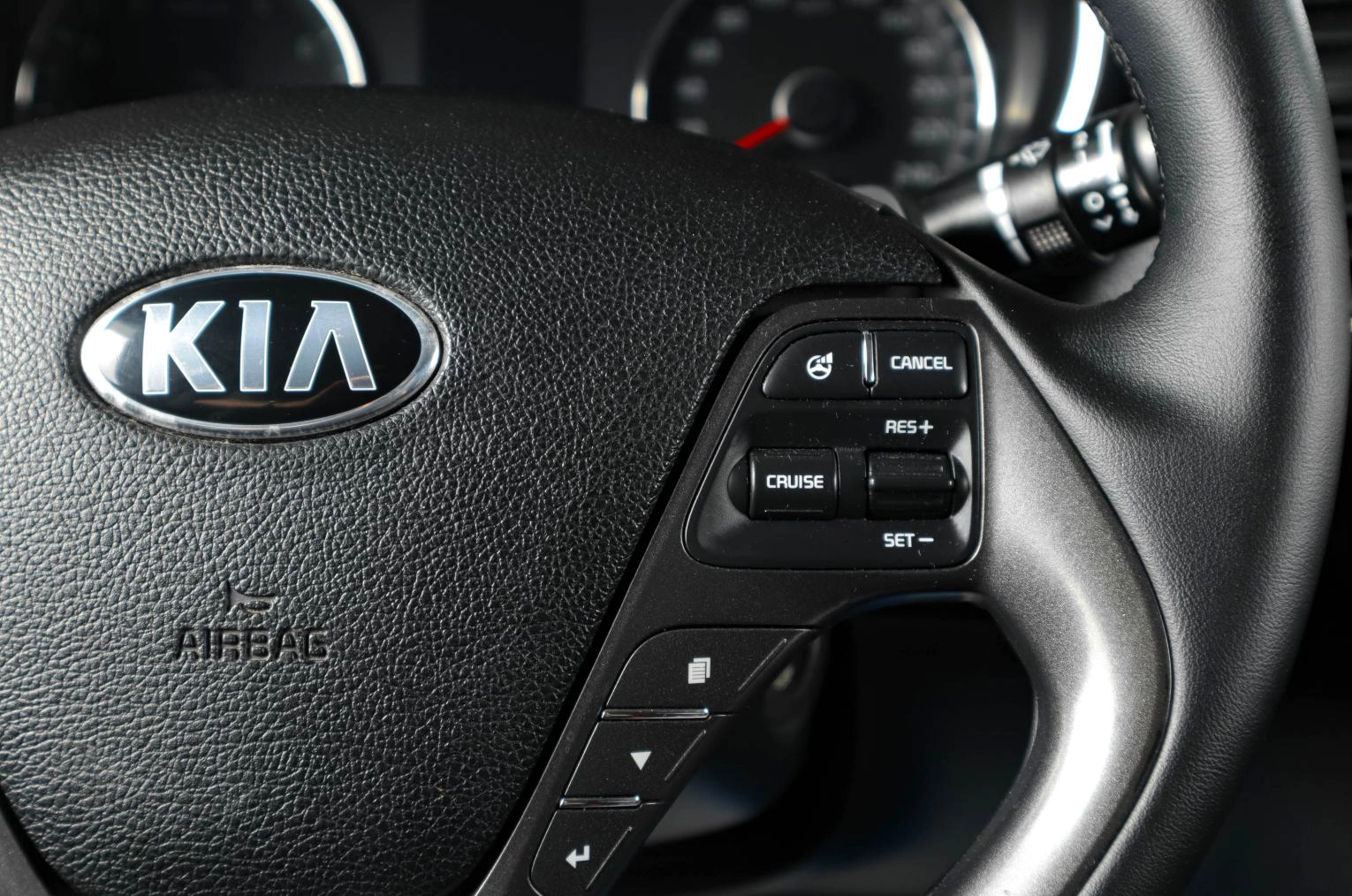 KIA Cerato 15 из 20