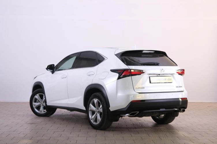 Lexus NX 4 из 6